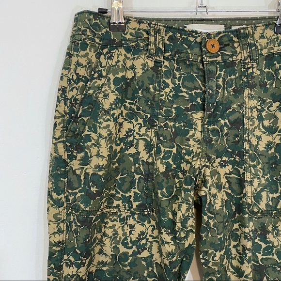 Anthro Hei Hei Sylvan Camo Floral Army Green Cargo Pants Boyfriend Slouch 26 - Picture 2 of 6